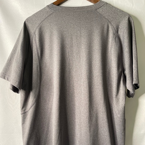 Men’s XL Gray Royal Caribbean T-shirt - Picture 5 of 6